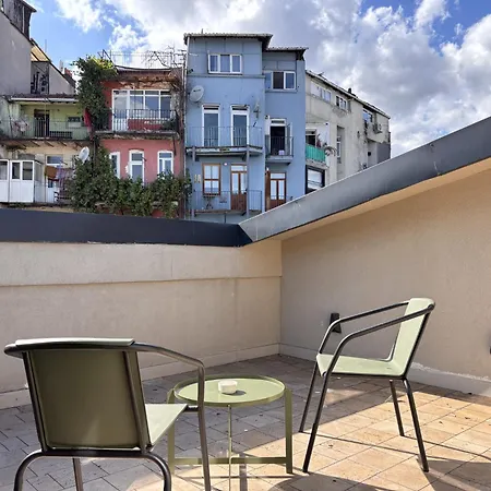 Top-floor With Terrace Istanbul